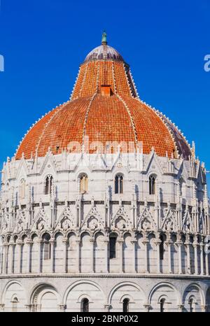 Baptistère, Pise, Toscane, Italie, Europe Banque D'Images