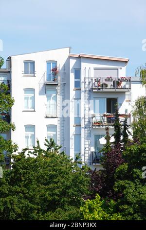 Bâtiment résidentiel moderne, Schelfstadt, Mecklembourg-Poméranie-Occidentale, Allemagne, Europe Banque D'Images