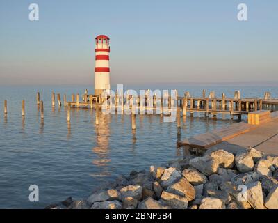 Phare de Podersdorf am See, Neusiedlersee, Burgenland, Autriche Banque D'Images