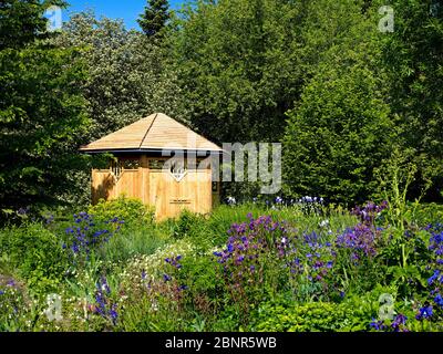 Europe, Allemagne, Hesse, Marburg, jardin botanique de l'Université de Philipps, pavillon d'abeille Banque D'Images