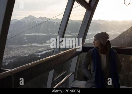 Dans la télécabine sur la Nordkette Innsbruck Banque D'Images