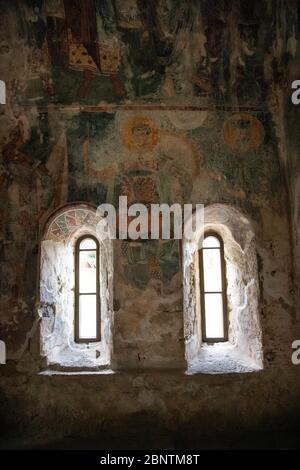 Caucase, Géorgie, région d'Imereti, Kutaisi. Fresques murales dans l'église de Ghelati dans la ville de Kutaïsi. Banque D'Images