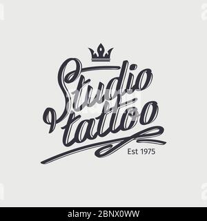 Modèle de logo rétro de tatouage de studio avec couronne. Illustration vectorielle Illustration de Vecteur