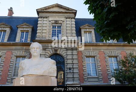 L'Institut Pasteur est une fondation privée française sans but lucratif dédiée à l'étude de la biologie, des micro-organismes, des maladies et des vaccins. Paris Banque D'Images