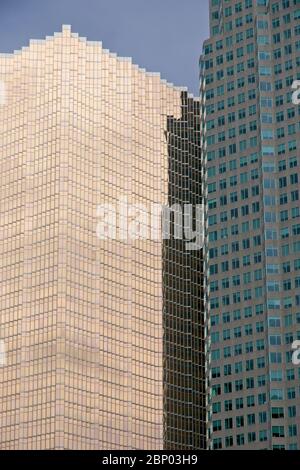 Toronto Canada - 27 mars 2015 - gratte-ciels (Royal Bank Plaza et Brookfield place) au centre-ville de Toronto, Ontario Banque D'Images