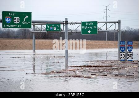 2016 inondations dans Valley Park, Missouri, États-Unis, le long de la rivière Meramec, affluent du Mississippi. Banque D'Images