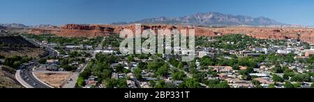 Vue panoramique sur la ville de St. George, Utah Banque D'Images