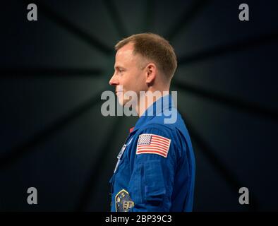 Astronautes McClain et la Haye au NASM l'astronaute de la NASA Nick Hague parle de ses expériences à bord de la Station spatiale internationale, le mardi 14 janvier 2020, au Smithsonian National Air and Space Museum à Washington. La Haye a récemment passé 203 jours à vivre et à travailler à bord de la Station spatiale internationale dans le cadre des expéditions 59 et 60. Banque D'Images