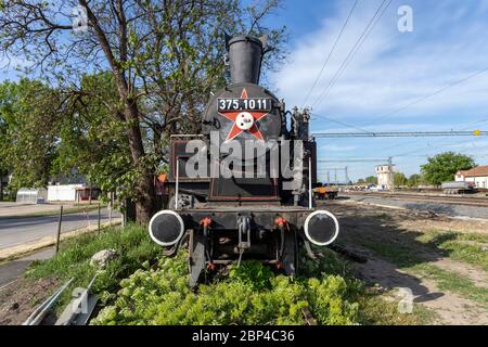 Ancienne locomotive à vapeur à Pusztaszabolcs, Hongrie. Banque D'Images