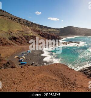 LANZAROTE, ESPAGNE - 28 NOVEMBRE 2016 : vue sur El Golfo, près du lagon vert, à Lanzarote, îles Canaries, Espagne Banque D'Images