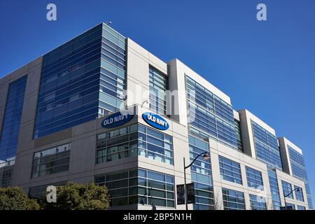 Compagnie américaine de vente au détail de vêtements et d'accessoires Old Navy's Headquarters dans le quartier de Mission Bay à San Francisco, Californie, le 9 février 2020. Banque D'Images