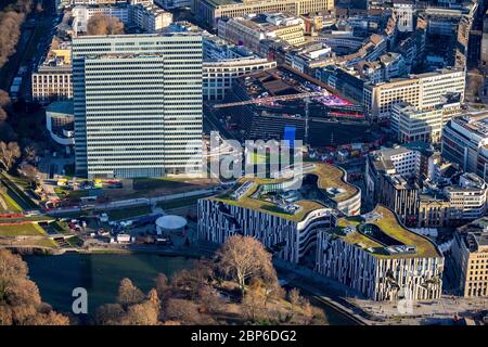 Vue aérienne, Dreischeibenhaus, centre commercial de la ville de Vul-Bogen, chantier de construction du nouveau bâtiment de la ville de Vul-Bogen II, grand magasin et immeuble de bureaux Ingenhoven-Tal, Düsseldorf, Rhénanie-du-Nord-Westphalie, Allemagne Banque D'Images