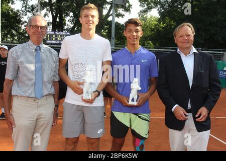 Dr. Klaus-Peter Walter (Président TVBB),KALENDER Admir CRO,BLANCH Dali USA,Werner Ellerkmann (Président LTTC Rot-WeiÃŸ),Juniors allemands,22.06.2019,Berlin Banque D'Images