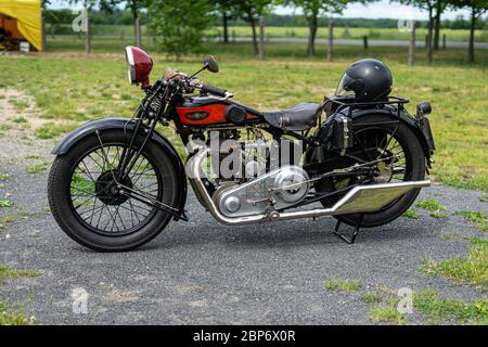 PAAREN IM GLIEN, ALLEMAGNE - 08 juin 2019 : Gnome Rhone 1929 Moto. Die Oldtimer Show 2019. Banque D'Images