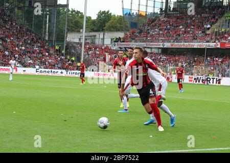 1. BL: 19-20: 1. Vitesse SC Freiburg contre FSV Mayence 05 Banque D'Images