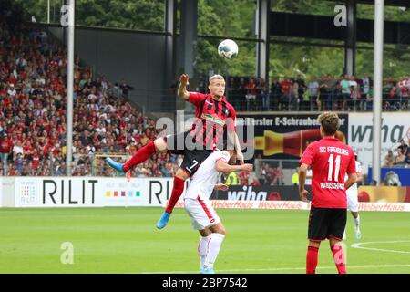 1. BL: 19-20: 1. Vitesse SC Freiburg contre FSV Mayence 05 Banque D'Images