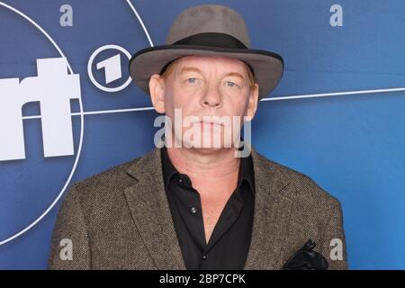 Ben Becker, Photocall 30 Jahre Lena, Taort, Tanzschule la Yumba Hamburg, 02.10.2019 Banque D'Images