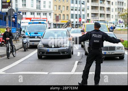 Aktuelles, Kurden-démonstration à Koeln, Beginn der Veranstaltung am Ebertzplatz Banque D'Images