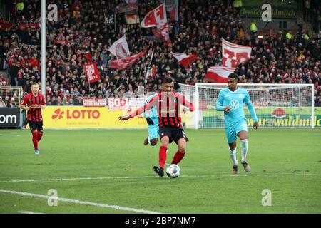 1. BL: 19-20: 14. TG. SP SC Freiburg - VfL Wolfsburg Banque D'Images