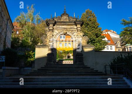 MEISSEN, ALLEMAGNE - 12 octobre 2019 - porte de ville (Tuchmachertor) dans la vieille ville. Banque D'Images