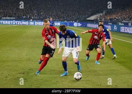 1. BL: 19-20: 17. Vitesse FC Schalke 04 - SC Freiburg Banque D'Images