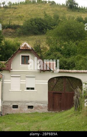 Maison traditionnelle centenaire dans le comté de Sibiu, Transylvanie, Roumanie. Banque D'Images