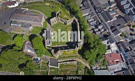 Vue aérienne du château de Haverfordwest, Pembrokeshire pays de Galles. Banque D'Images