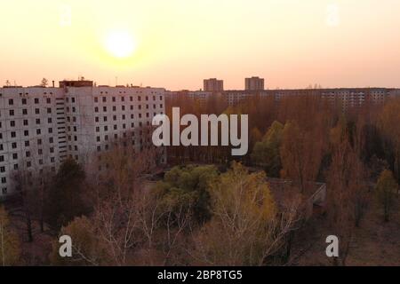 Vues de la ville de Pripyat près de la centrale nucléaire de Tchernobyl, vue aérienne. Près de zone d'exclusion de la centrale nucléaire de Tchernobyl. Banque D'Images