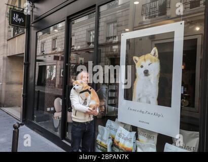 KLEP' S BOUTIQUE POUR CHIENS Banque D'Images