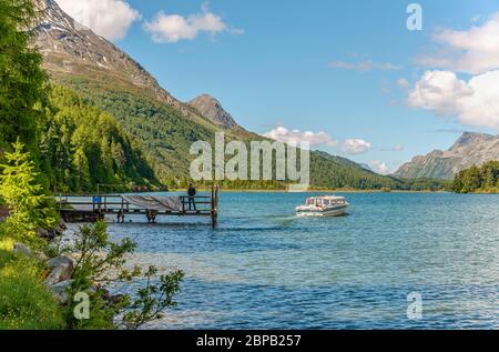 Navire de la plus haute ligne de navigation d'Europe sur le lac Sils, Engadin, Grisons, Suisse Banque D'Images