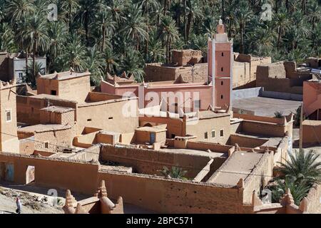 Ksar (village) n'Kob dans la vallée de Draa, au sud du Maroc Banque D'Images