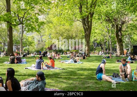 Le printemps est beau dans le Madison Square Park, NYC, USA Banque D'Images