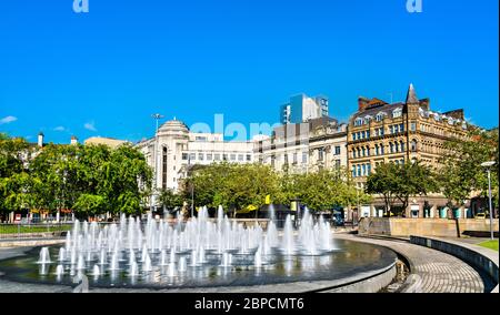 Fontaines au Piccadilly Garden de Manchester, Angleterre Banque D'Images
