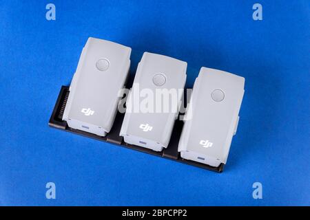 Los Angeles CA US 16 MAI 2020: Le plus récent DDJI Mavic Air 2 drone de batterie rechargeable Banque D'Images