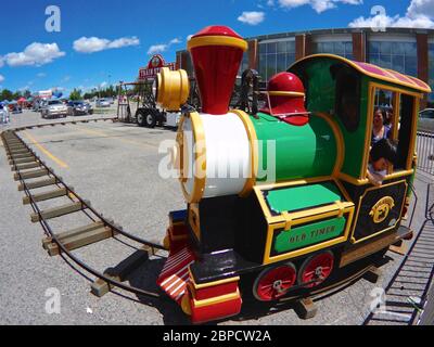 Markham, Ontario / Canada - 24 juin 2017 : centre de jeux extérieur pour enfants avec attractions ferroviaires et ferroviaires - Taste of Asia Banque D'Images