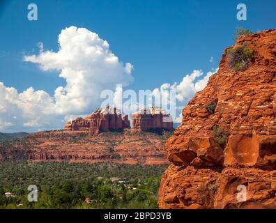 Paysage désertique près de Sedona, Arizona, États-Unis Banque D'Images