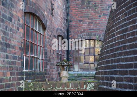 Détails architecturaux dans et autour de Coalport dans la gorge d'Ironbridge, Shropshire, Angleterre, Royaume-Uni Banque D'Images