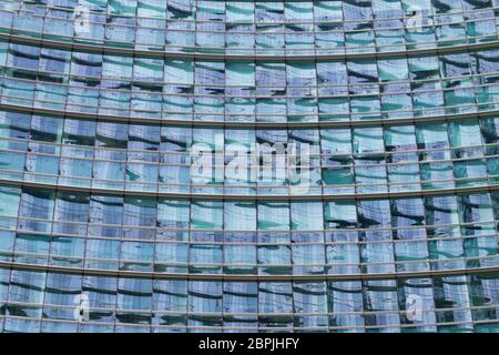 MILAN, ITALIE - 09 octobre 2016 : financial district. Les gratte-ciel modernes dans Gae Aulenti square. Tour de la banque Unicredit Banque D'Images