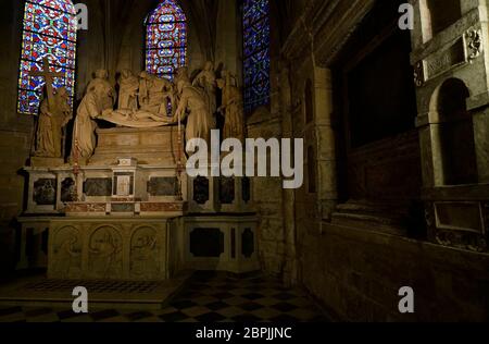 Le Sarcaphagus de Paulus Geminus dans la Chapelle du Saint-Sépulcre à l'intérieur de l'église de Saint-Trophime sur la place de la République.Arles.Bouches-du-Rhône.Alpes-Cot Banque D'Images