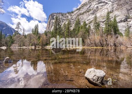 Le lac Miroir à vallée de Yosemite National Park en Californie à San Francisco, USA Banque D'Images