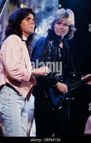 Moderne Beim Talking WWF Club 1986 - Modern Talking // Thomas Anders und Dieter Bohlen // WDR TV-Show // WWF Club // 1986 Banque D'Images