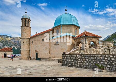 Perast, Monténégro, Baie de Kotor, île faite main, de l'église notre-Dame des rochers Gospa od Skrpjela, Adriatique, monument Banque D'Images