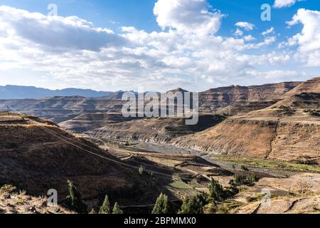 Paysage entre Gheralta et Lalibela au Tigré, dans le Nord de l'Éthiopie, l'Afrique. Banque D'Images