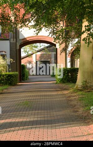 Elst, pays-Bas - 23 avril 2020 : domaine de Schoonderlogt, en 1944, pendant la bataille de l'île, cette ferme était un quartier général temporaire de la 506e Pa Banque D'Images