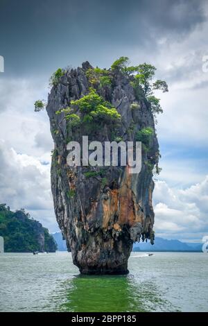 Ko tapu rock en île de James Bond, Phang Nga Bay, Thaïlande Banque D'Images