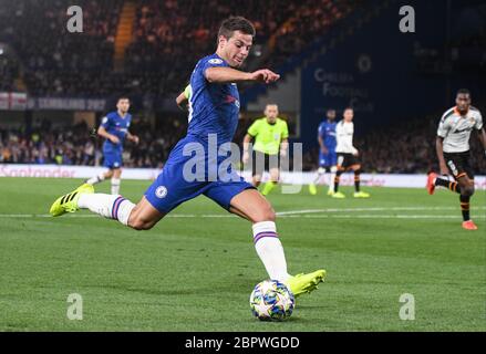 LONDRES, ANGLETERRE - 17 SEPTEMBRE 2019 : Cesar Azpilicueta de Chelsea photographié pendant le match du groupe H de la Ligue des champions de l'UEFA 2019/20 entre le FC Chelsea (Angleterre) et le FC Valencia (Espagne) au pont Stamford. Banque D'Images