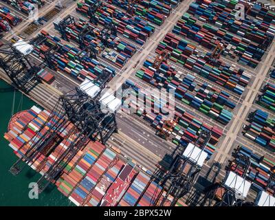 Kwai Tsing, Hong Kong, 02 mai 2018 :- Port terminal pour conteneurs à Hong Kong Banque D'Images