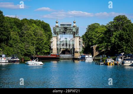 Waltrop, région de la Ruhr, Rhénanie-du-Nord-Westphalie, Allemagne - LWL-Industriemuseum Schiffshebewerk Henrichenburg, le pont-élévateur historique de 1899 était en opéra Banque D'Images