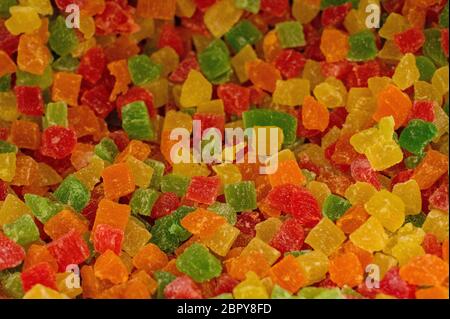 Coloré Rainbow bonbons en gelée de marmelade multicolore. Bonbons juteux colorés en gelée. Banque D'Images