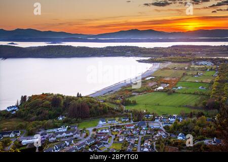 Coucher de soleil sur le filet de bœuf et Tralee Bay, Argyll Banque D'Images